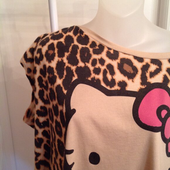 Vintage 2012 Sanrio Hello Kitty Hi Lo Leopard Slouchy T-Shirt Top 3X - Picture 2 of 8